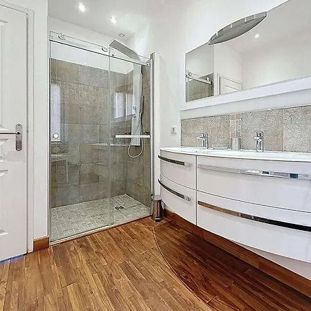 Luxury 1 Bedroom Quai St Pierre 2 Mins From The Palais & Croisette 269 Lejlighed Cannes